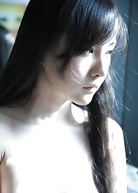 Chinese model Gan Lulu naked